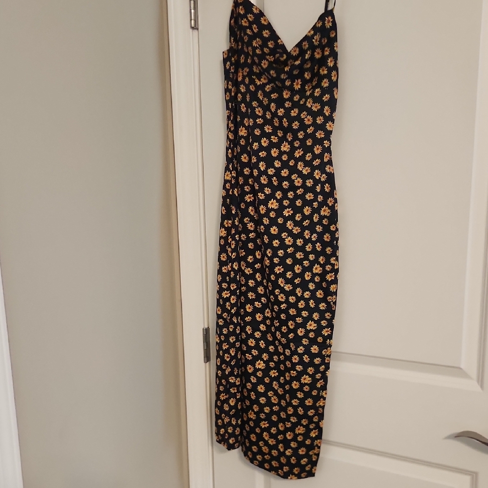 WeWoreWhat Daisy Floral Black and Yellow Women's Dress NWT